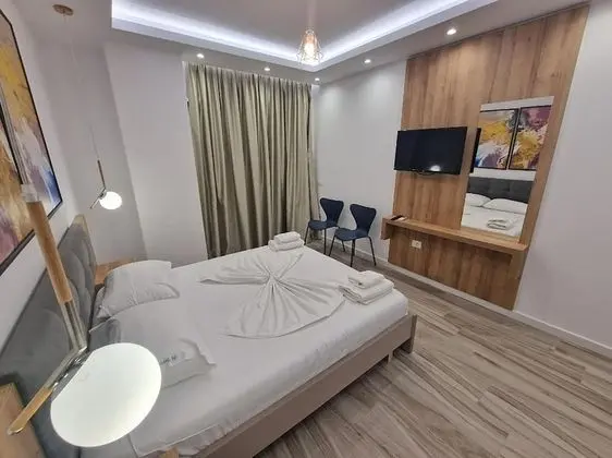 Tek Büyük Yataklı Oda, Balkon, Deniz Manzaralı