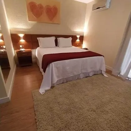 Basic Tek Büyük veya İki Ayrı Yataklı Oda