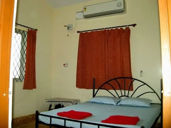 Comfort Apart Daire, 3 Yatak Odası, Özel Banyo, Bahçeli