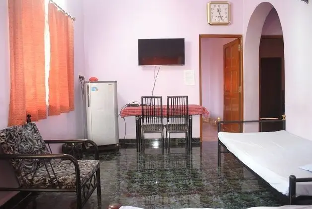 Comfort Apart Daire, 3 Yatak Odası, Özel Banyo, Bahçeli