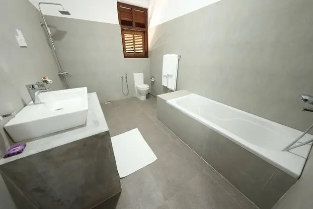 Deluxe Tek Büyük veya İki Ayrı Yataklı Oda