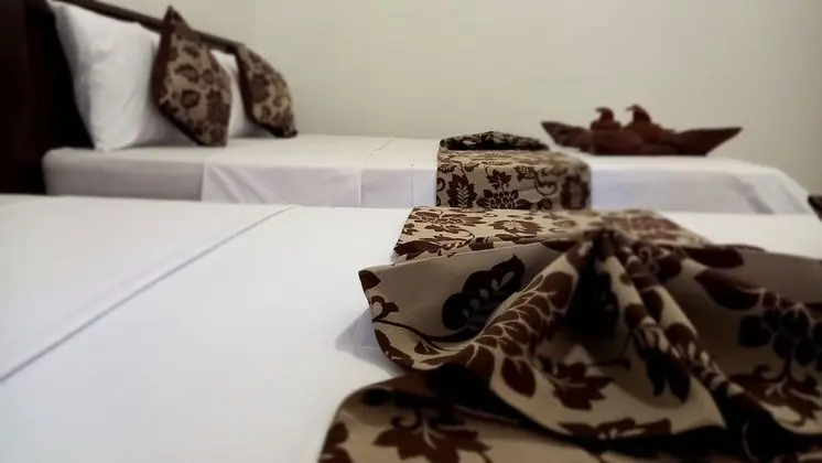 Family Tek Büyük Yataklı Oda