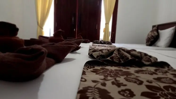 Family Tek Büyük Yataklı Oda