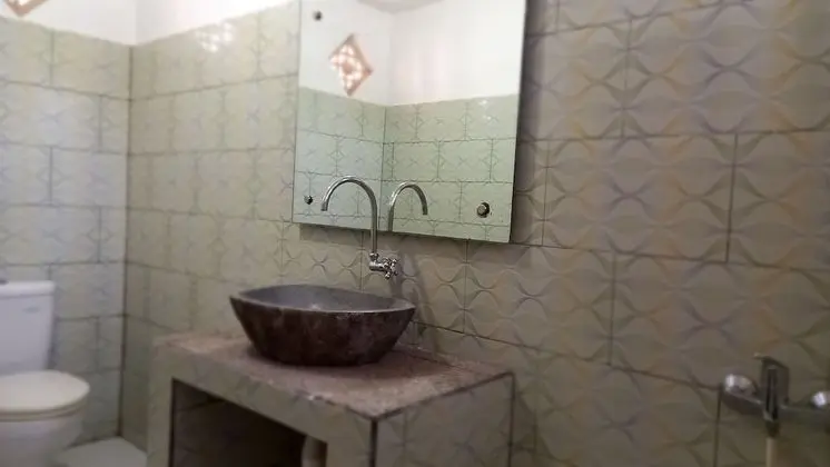 Family Tek Büyük Yataklı Oda