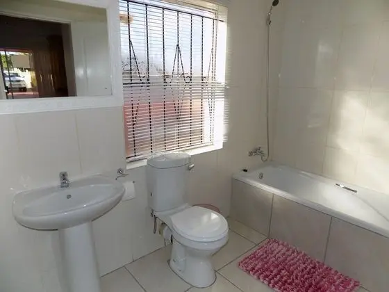 Standard Tek Büyük Yataklı Oda, 1 Yatak Odası, Buzdolabı, Bahçe Manzaralı
