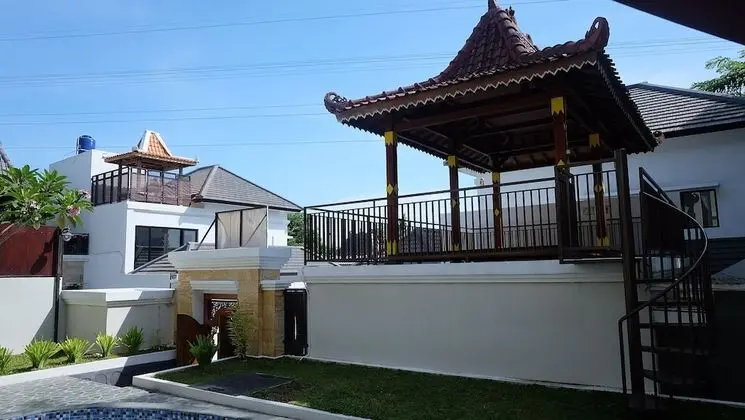 Family Villa