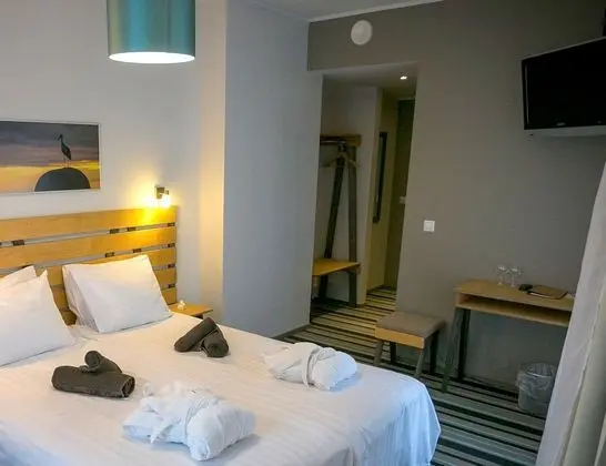 Standard Oda (Spa Access Included)