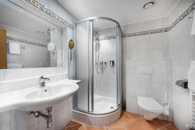 Comfort Tek Büyük Yataklı Oda, Balkon, Dağ Manzaralı