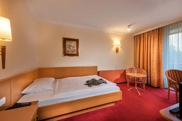 Comfort Tek Kişilik Oda, Balkon, Bahçe Manzaralı