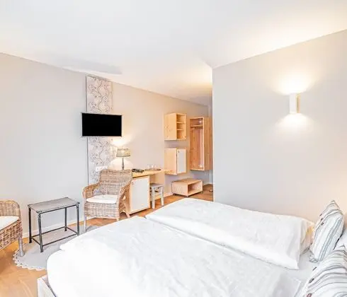 Comfort Tek Büyük Yataklı Oda