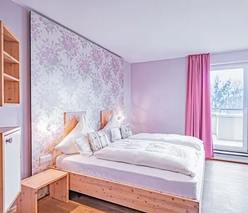 Premium Tek Büyük Yataklı Oda, Balkon