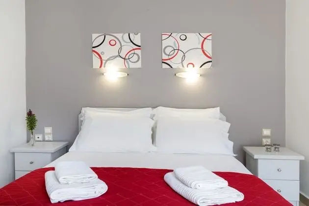 Standard Tek Büyük veya İki Ayrı Yataklı Oda, Kısmi Deniz Manzaralı