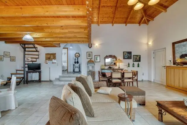 Family Villa, Birden Çok Yatak, Bahçeli (Villa John Dimeon With Private Pool)