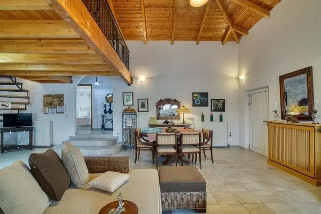 Family Villa, Birden Çok Yatak, Bahçeli (Villa John Dimeon With Private Pool)