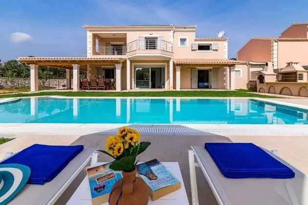Luxury Villa, 4 Yatak Odası, Kişiye Özel Havuzlu