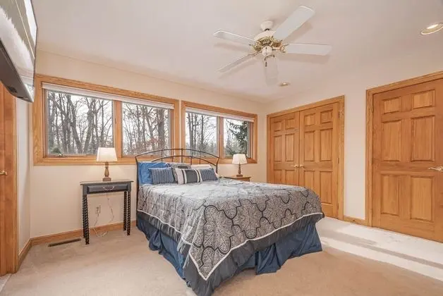 Ev, Birden Çok Yatak, Sıcak Su Havuzu