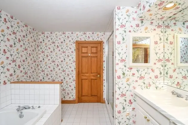 Ev, Birden Çok Yatak, Sıcak Su Havuzu