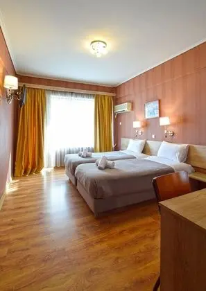 Superior Tek Büyük veya İki Ayrı Yataklı Oda