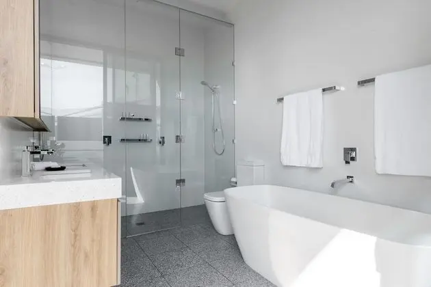 Oda, 2 Yatak Odası, 2 Banyolu (Weekly Housekeeping)