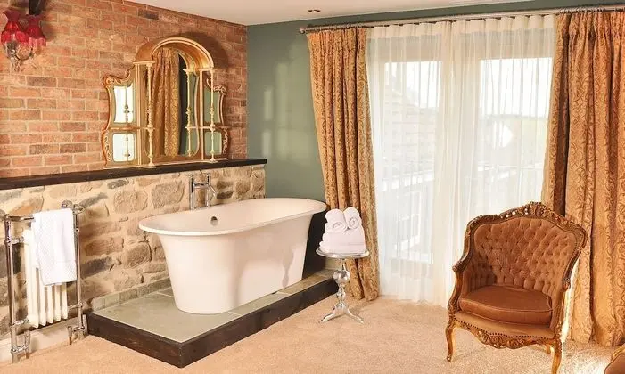 Luxury Tek Büyük Yataklı Oda, 1 En Büyük (King) Boy Yatak, Küvet