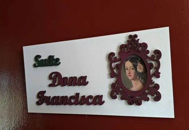 Family Süit (Principal)