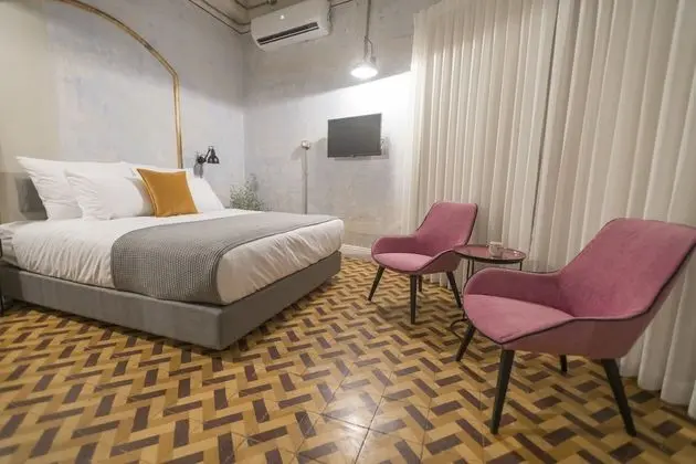 Deluxe Oda, Sigara İçilmez