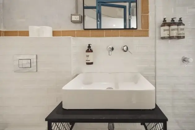 Deluxe Oda, Sigara İçilmez