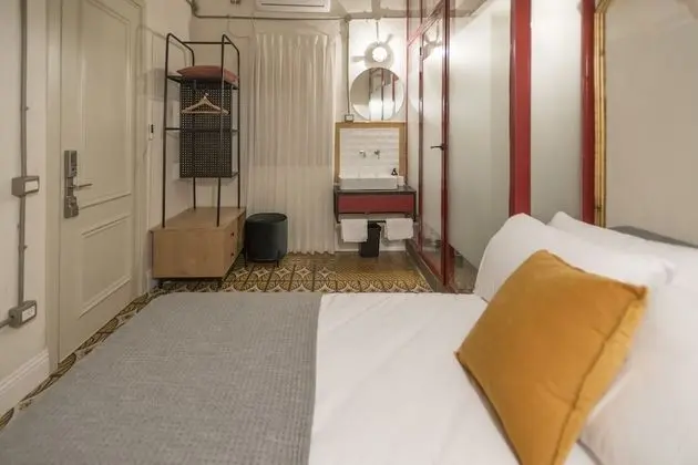 Standard Oda, Sigara İçilmez