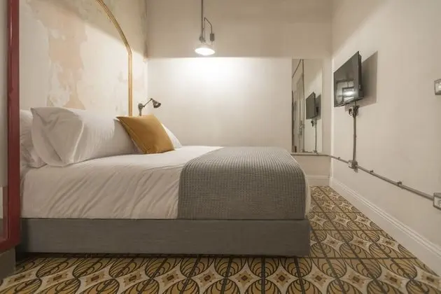 Standard Oda, Sigara İçilmez