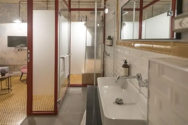 Standard Oda, Sigara İçilmez