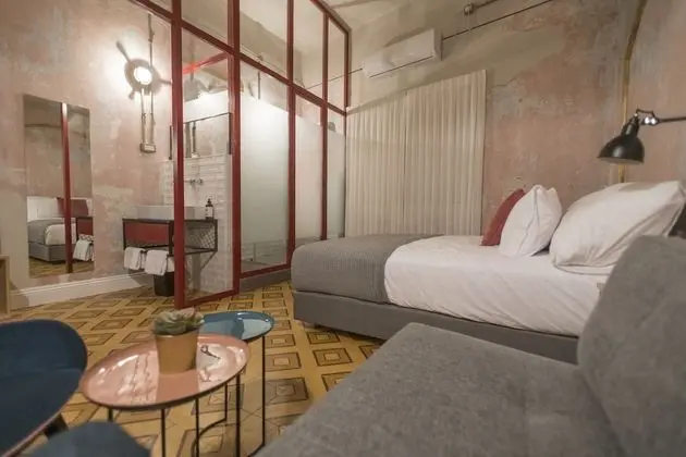 Superior Oda, Sigara İçilmez