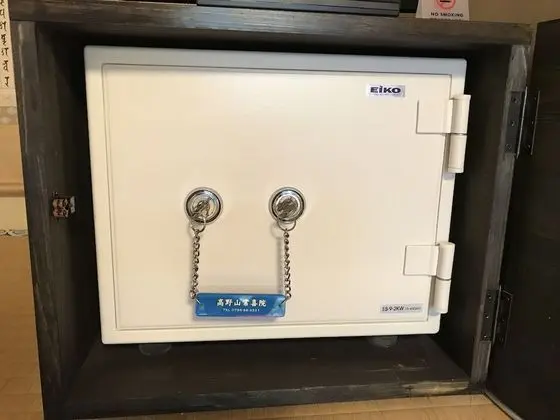 Family Oda, Sigara İçilmez, Ortak Banyo