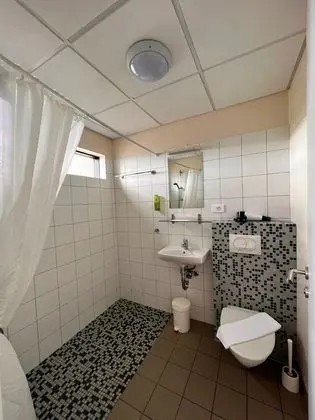 Standard Tek Büyük veya İki Ayrı Yataklı Oda, Özel Banyo