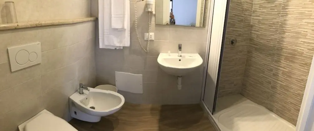 Standard Üç Kişilik Oda