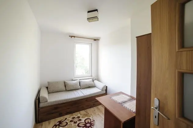 Apart Daire, 1 Büyük (Queen) Boy Yatak ve Çekyat, Sigara İçilmez