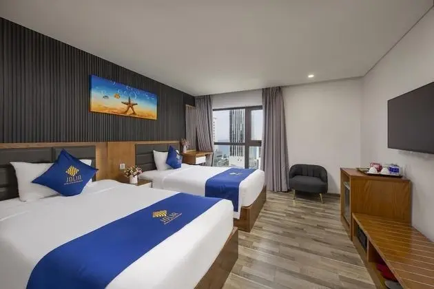 Deluxe Tek Büyük veya İki Ayrı Yataklı Oda, Şehir Manzaralı
