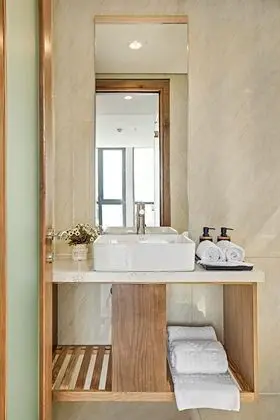 Deluxe Tek Büyük veya İki Ayrı Yataklı Oda, Şehir Manzaralı