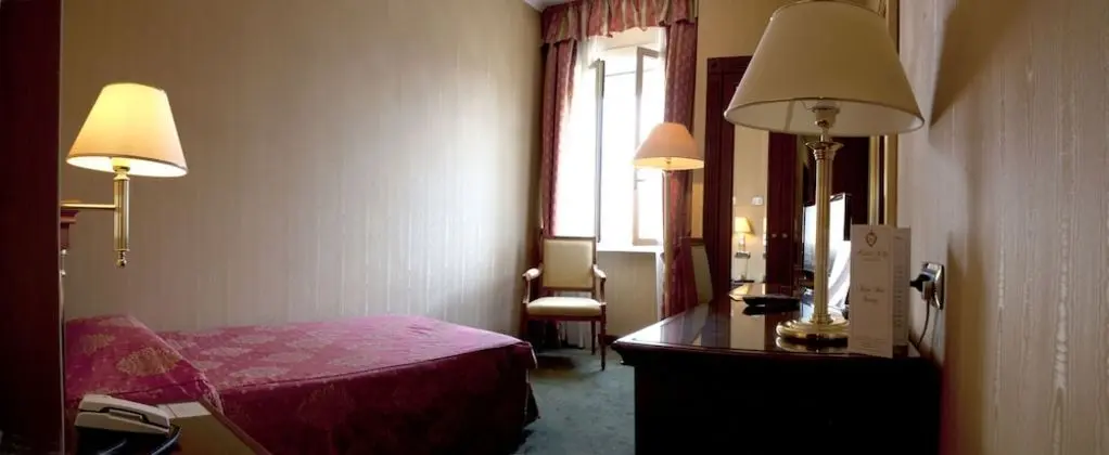 Traditional Tek Kişilik Oda