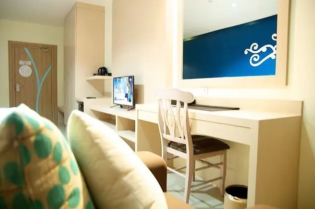 Standard Twin Room