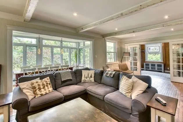 Chalet JolyInc