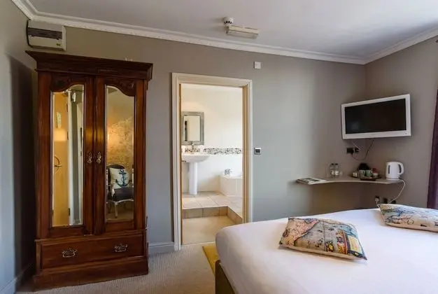 Deluxe Tek Büyük veya İki Ayrı Yataklı Oda (Room 5)