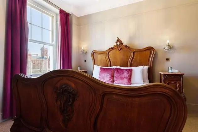Deluxe Tek Büyük Yataklı Oda, 1 En Büyük (King) Boy Yatak, Sıcak Su Küveti, Koy Manzaralı (Room 2)