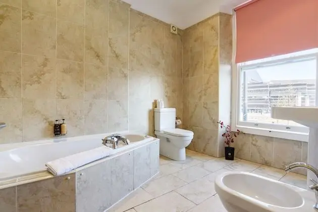 Deluxe Tek Büyük Yataklı Oda, 1 En Büyük (King) Boy Yatak, Sıcak Su Küveti, Koy Manzaralı (Room 2)
