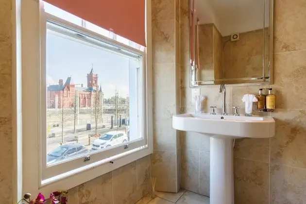 Deluxe Tek Büyük Yataklı Oda, 1 En Büyük (King) Boy Yatak, Sıcak Su Küveti, Koy Manzaralı (Room 2)