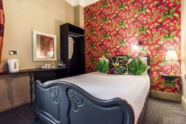 Economy Tek Büyük Yataklı Oda (Room 7)