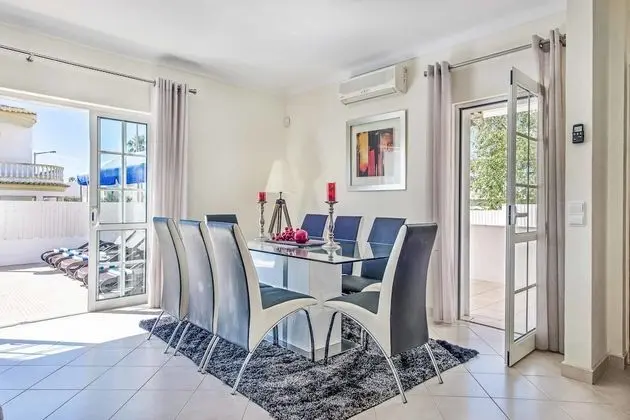 Villa (4 Bedrooms)