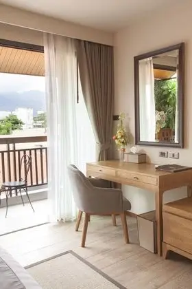 Grand Deluxe King with Balcony