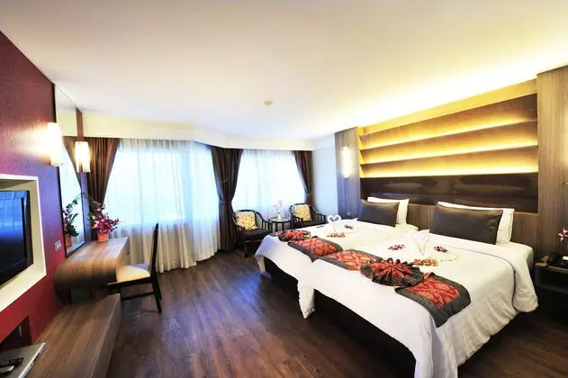 1 Çift Kişilik Veya 2 Tek Kişilik Yatak Deluxe