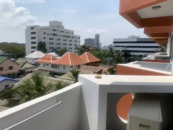 Tek Büyük Yataklı Oda, Balkon