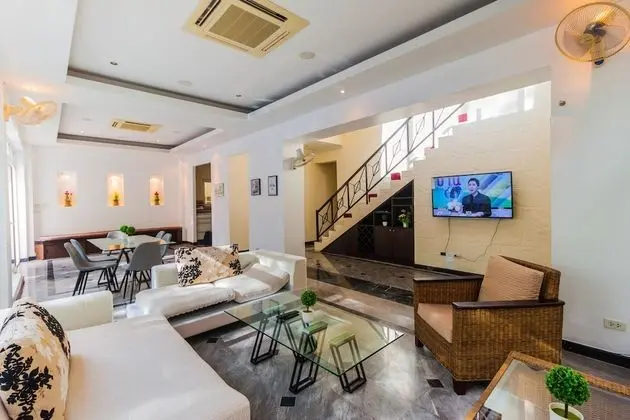 4 Bedrooms Villa